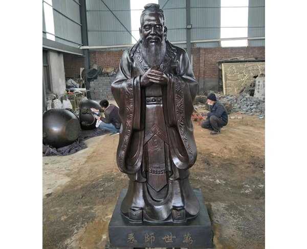 玻璃鋼人物雕塑有什么特點(diǎn)呢？